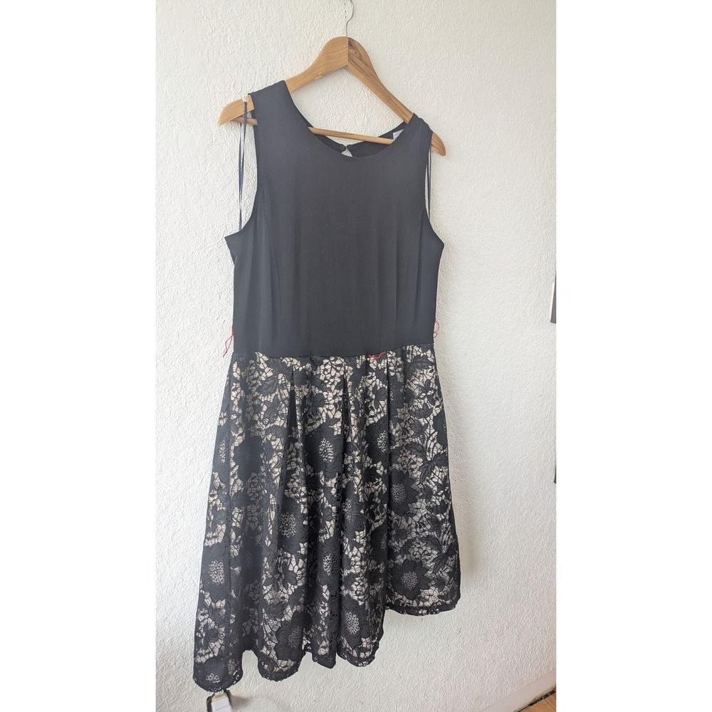 Karin Stevens Black Floral‎ Lace Sequin Fit Flare Cocktail Dress Size 14 Womens